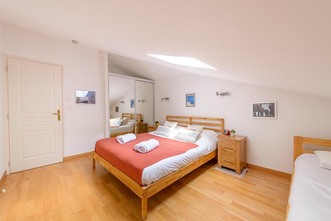 L'Hermitage, 3 Appartements Avec Terrasse, Vue Lac, Parking Et Piscine, Lla Selections By Location Lac Annecy Talloires Exteriör bild
