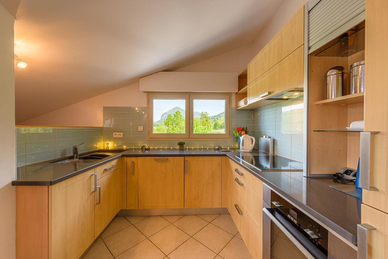 L'Hermitage, 3 Appartements Avec Terrasse, Vue Lac, Parking Et Piscine, Lla Selections By Location Lac Annecy Talloires Exteriör bild